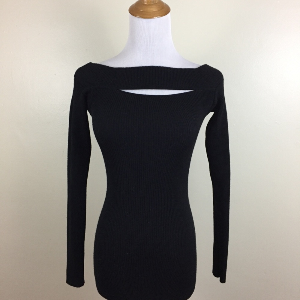 G By GUESS Cut Out Front Knit Stretch Dress - Picture 5 of 6
